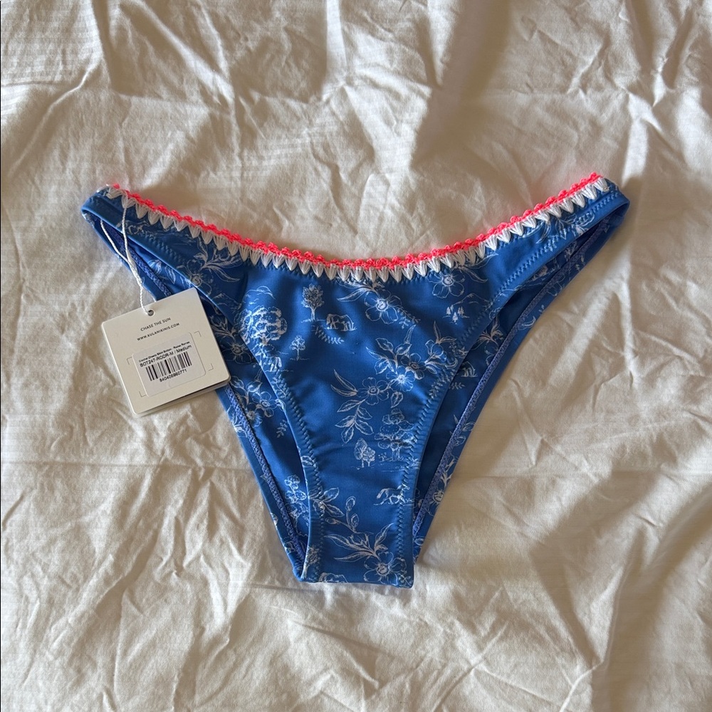 Kulani Kinis Crochet Cheeky Bikini Bottom Rodeo Romeo NWT size medium